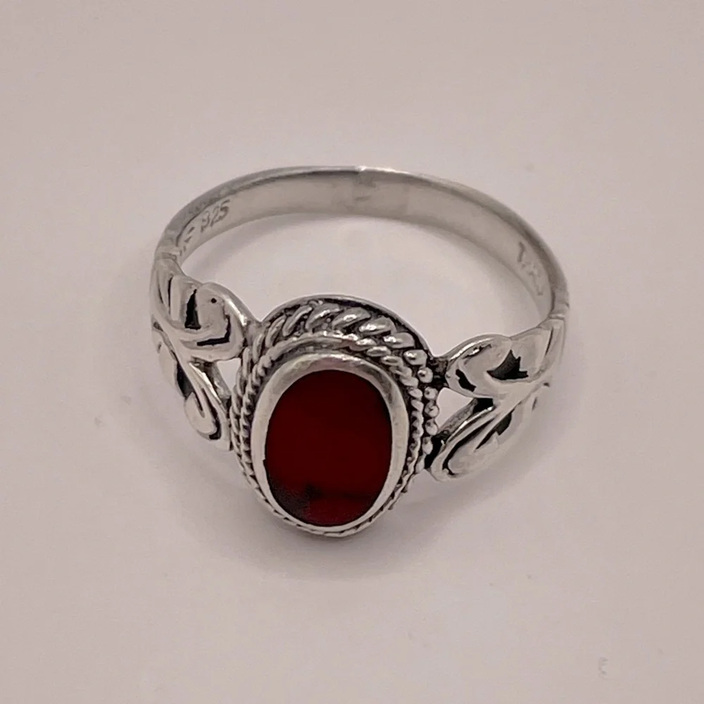 Vintage Sterling Silver Red Howlite Ring